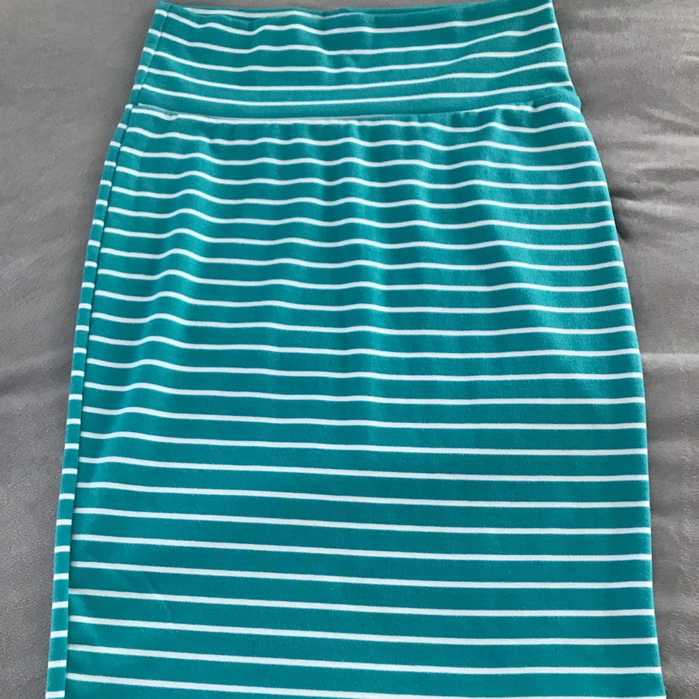 Lularoe cassie skirt